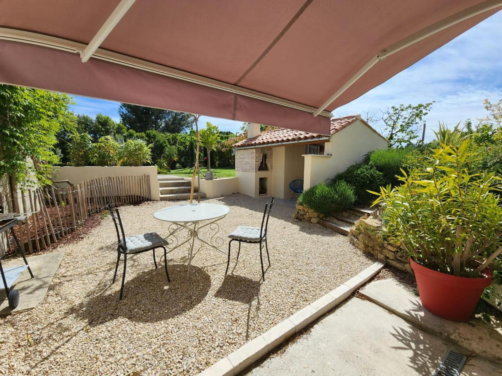 Myluberon-Appartement Au Pied Du Luberon Lauris Exterior foto